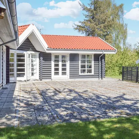 Holiday home Gorgeous Home In Vejby With Kitchen Vejby